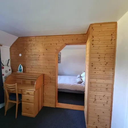 Dans Grande Demeure Au Calme Auzebosc